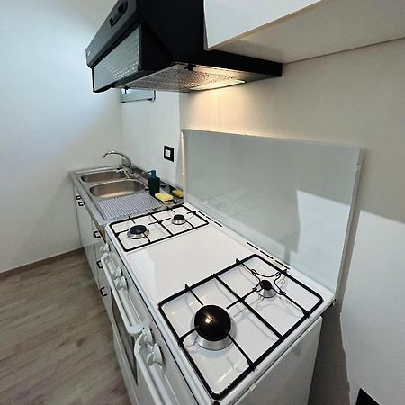 Appartement Essential House à Brindisi Extérieur photo