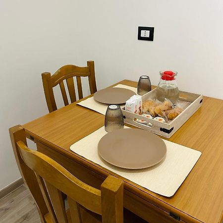 Appartement Essential House à Brindisi Extérieur photo