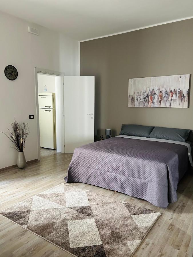 Appartement Essential House à Brindisi Extérieur photo
